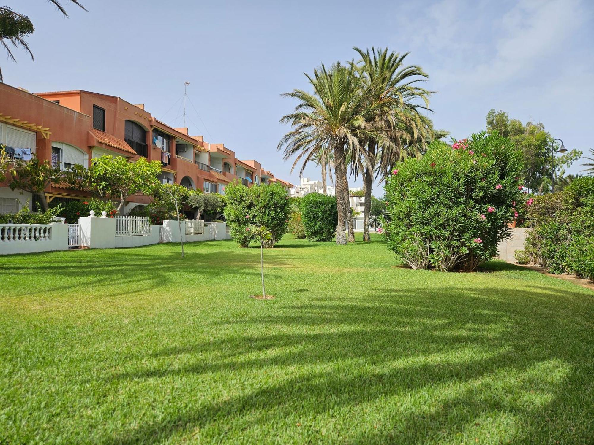 Apartamento Buganvilla Beach Roquetas de Mar Exterior foto